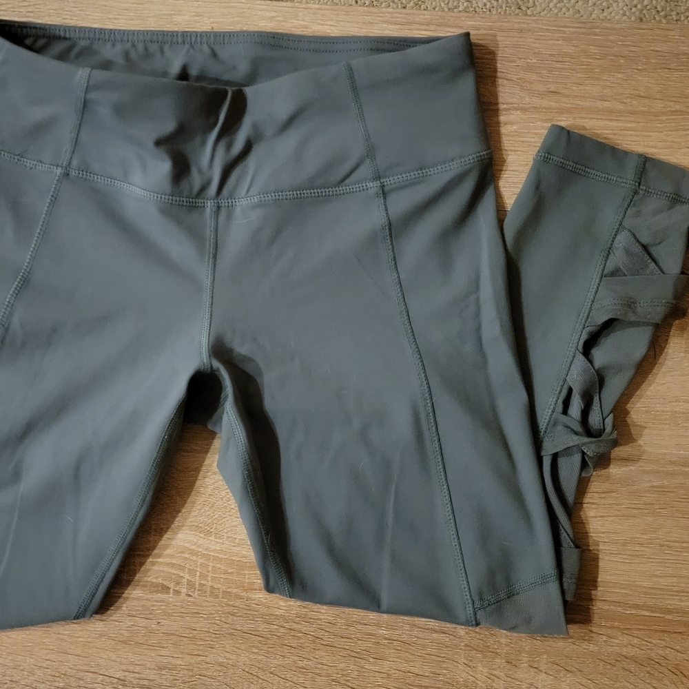 Capri Active Yoga Leggings